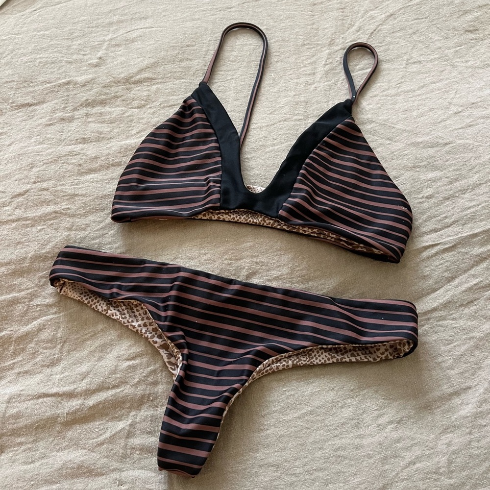 Acacia Dark Classic Set